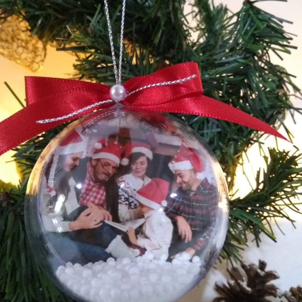 Bolinha de Natal Personalizada: Um Toque Pessoal para sua Árvore de Natal